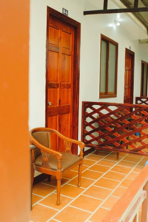 דואונג דונג Ngoc Qui Bungalow מראה חיצוני תמונה