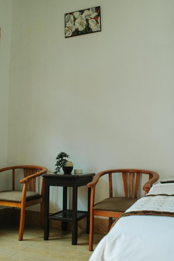 דואונג דונג Ngoc Qui Bungalow מראה חיצוני תמונה